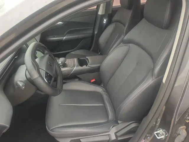 Changan Lamore — Фото автомобиля 14