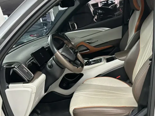 BYD Song Pro — Фото автомобиля 4