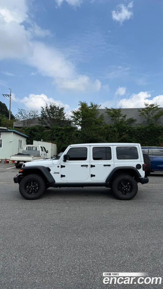 Jeep Wrangler Wrangler (JL) — Фото автомобиля 3
