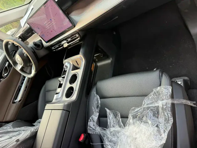GAC Trumpchi E8 — Фото автомобиля 20