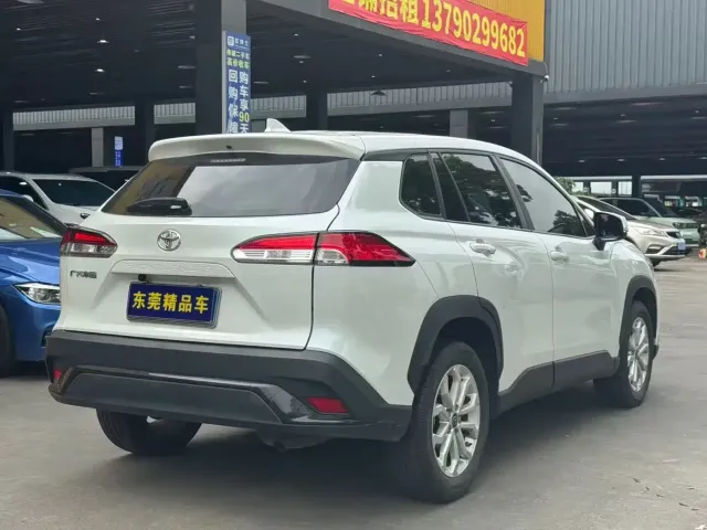 Toyota Frontlander — Фото автомобиля 11
