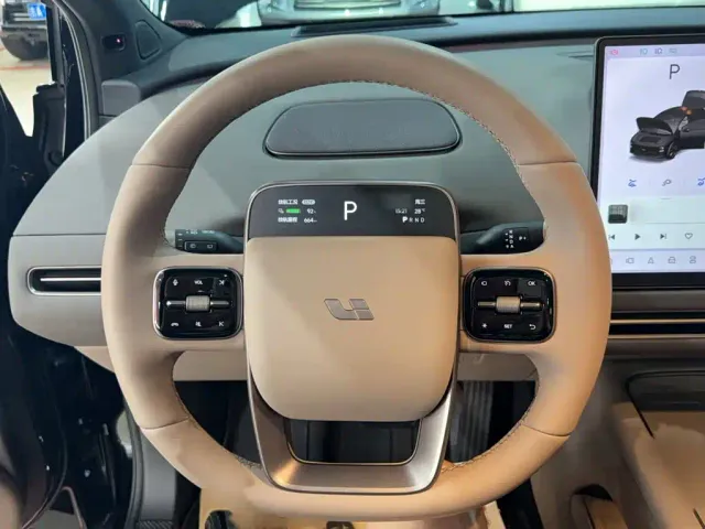 Li Auto i6 — Фото автомобиля 2