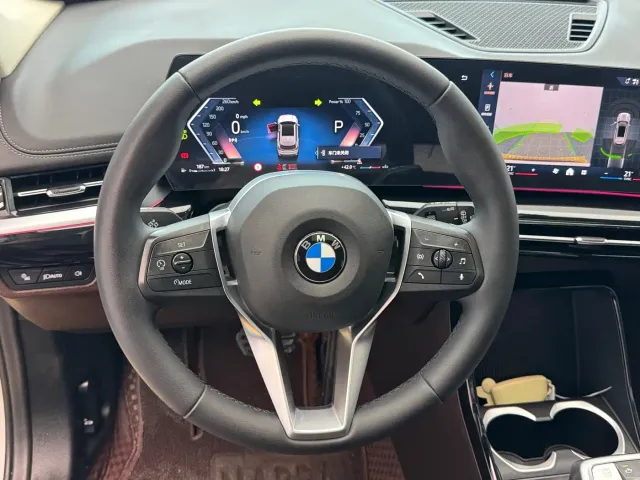 BMW X1 — Фото автомобиля 25