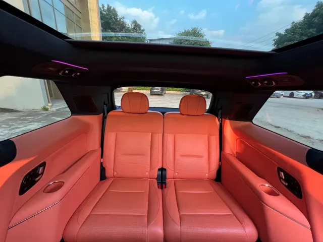 Lynk & Co 900 — Фото автомобиля 11