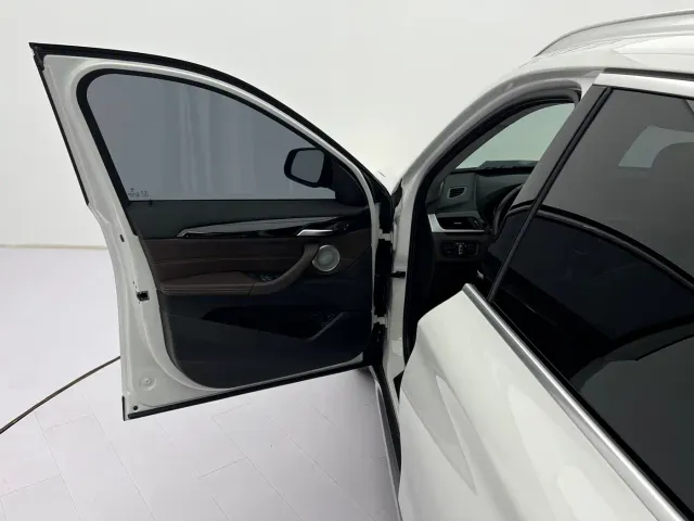 BMW X1 — Фото автомобиля 23