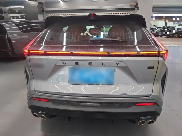 Geely Boyue — Фото автомобиля 5