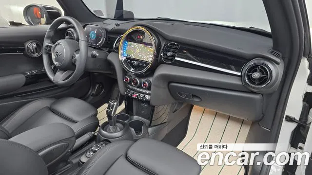 Mini Cooper Convertible — Фото автомобиля 7