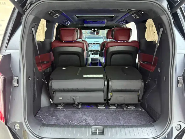 GAC Trumpchi M8 — Фото автомобиля 16