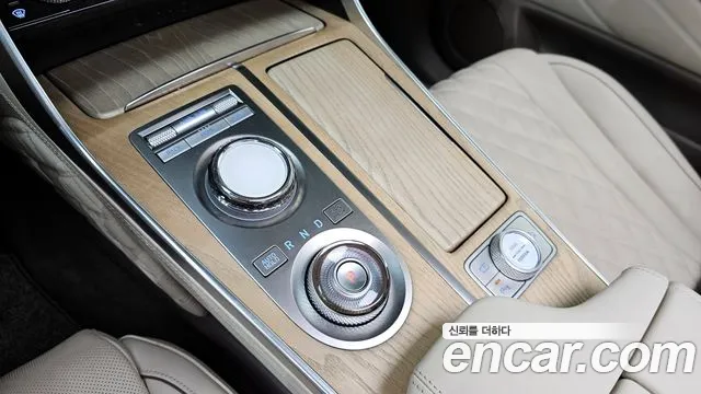 Genesis GV80 2.5T Бензин AWD — Фото автомобиля 9