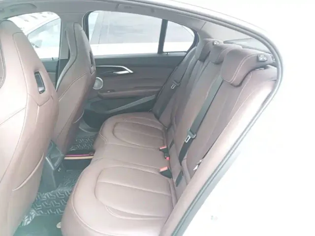 BMW 1 Series — Фото автомобиля 16