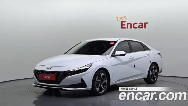 Фотография автомобиля — Hyundai Avante CN7