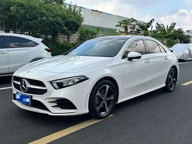 Mercedes-Benz A-Class — Фото автомобиля 3