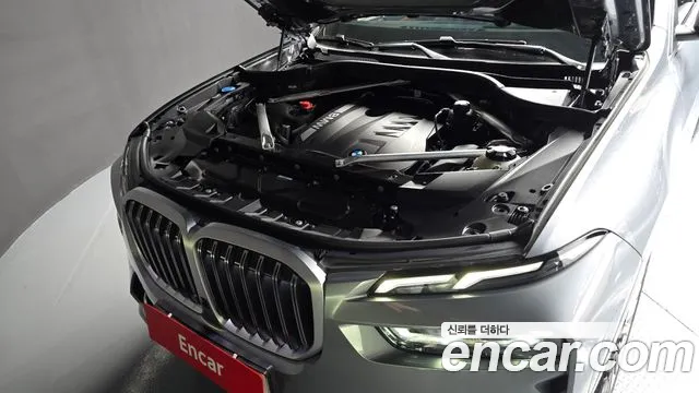 BMW X7 — Фото автомобиля 5