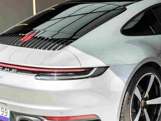 Porsche 911 — Фото автомобиля 8