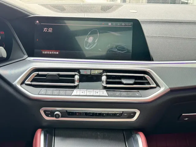 BMW X6 — Фото автомобиля 13