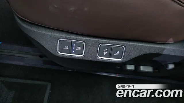 Hyundai Staria New — Фото автомобиля 19
