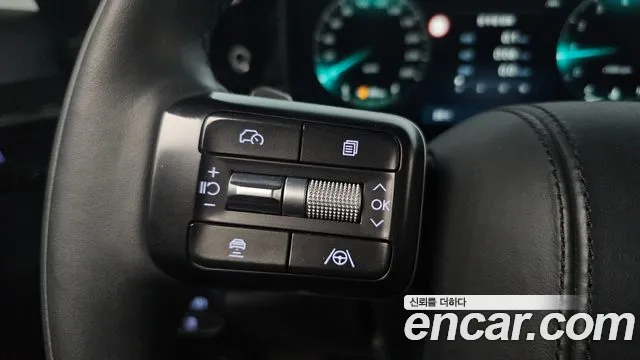 Hyundai Grandeur Grandeur (GN7) 2.5 Бензин 2WD — Фото автомобиля 26