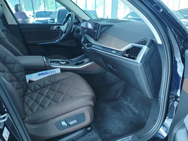 BMW X5 — Фото автомобиля 14