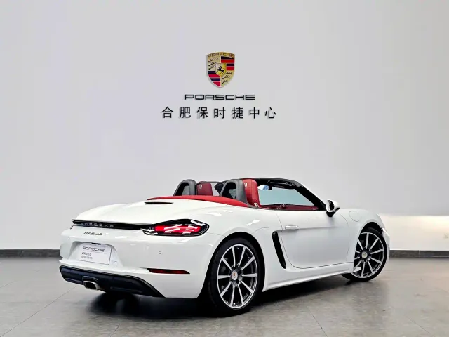 Porsche 718 — Фото автомобиля 4