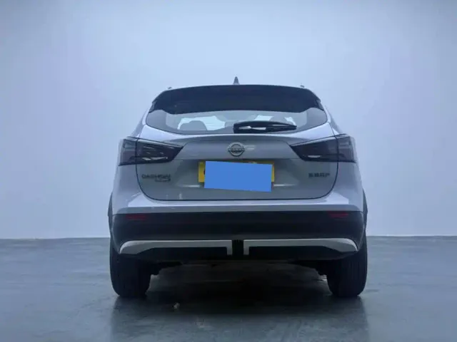 Nissan Qashqai — Фото автомобиля 4