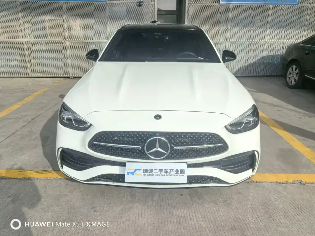 Mercedes-Benz C-Class — Фото автомобиля 2