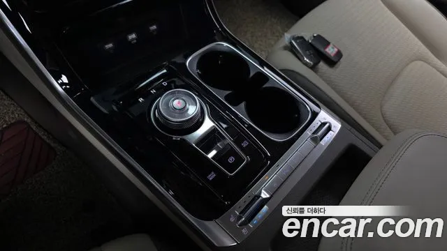 Kia Carnival 4th Gen — Фото автомобиля 12