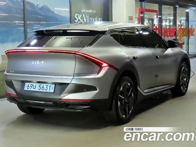 Kia EV6 New — Фото автомобиля 4