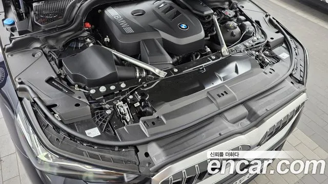 BMW 5-Series 5 серия (G60) 530i xDrive M Sport — Фото автомобиля 5