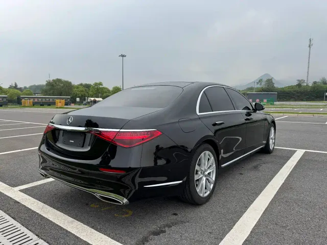 Mercedes-Benz S-Class — Фото автомобиля 5