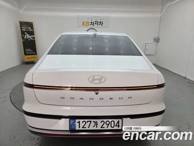 Hyundai Grandeur GN7 — Фото автомобиля 4