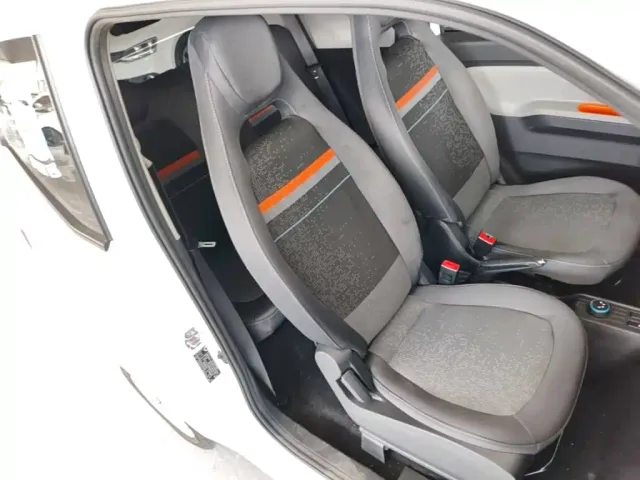 Wuling Hongguang Mini EV — Фото автомобиля 24