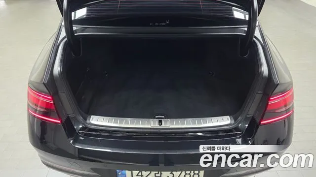 Genesis G90 RS4 — Фото автомобиля 23