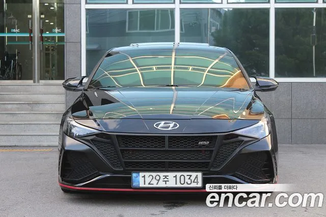 Hyundai Avante CN7 — Фото автомобиля 2