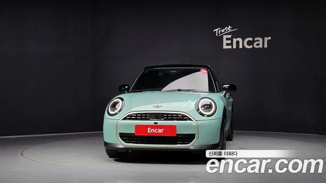 Mini Cooper — Фото автомобиля 2