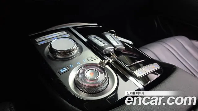 Genesis G80 RG3 — Фото автомобиля 12