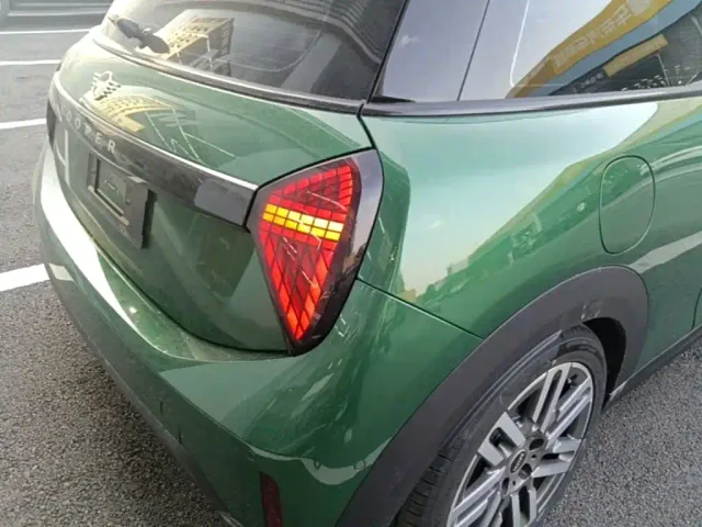 MINI Hatch — Фото автомобиля 7