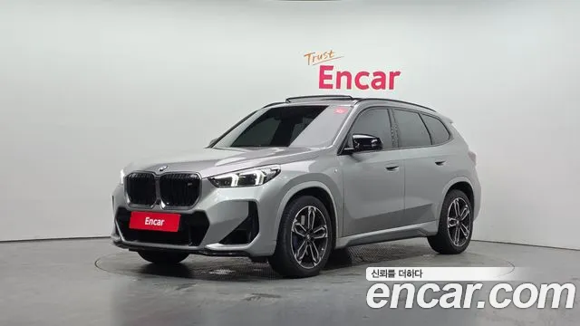 Фотография автомобиля — BMW X1