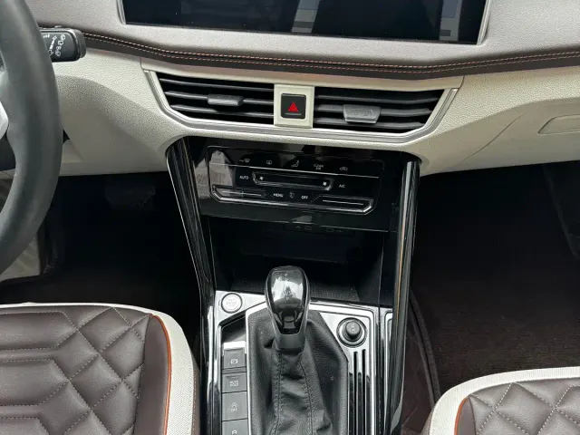Volkswagen Tayron — Фото автомобиля 22