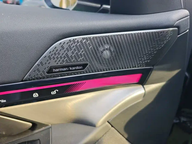 BMW 5 Series — Фото автомобиля 6