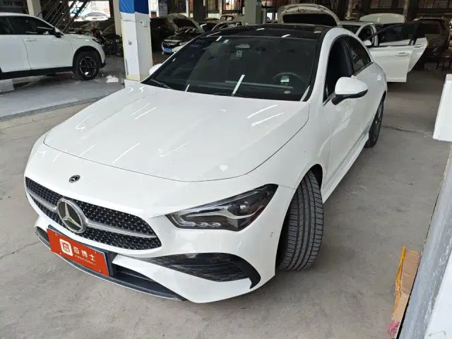 Фотография автомобиля — Mercedes-Benz CLA-Class