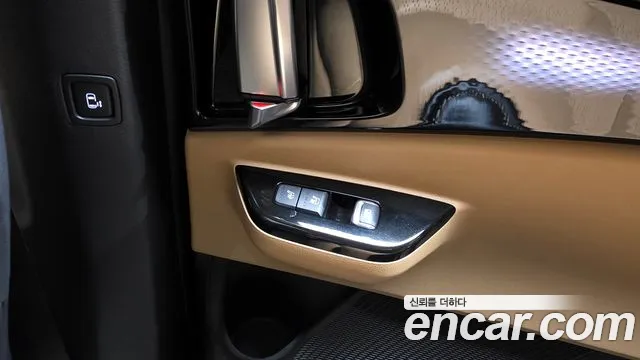Kia Canival Carnival 4 поколение Дизель 7 мест Signature — Фото автомобиля 19