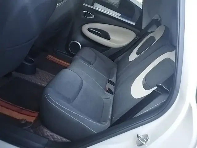 Wuling Bingo — Фото автомобиля 16