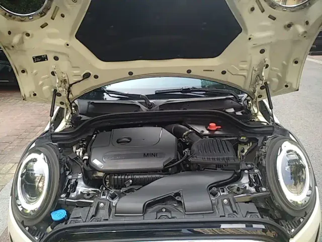 MINI Hatch — Фото автомобиля 19