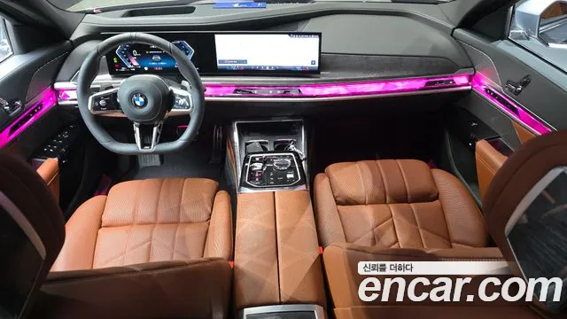 BMW 7-Series 7 серия (G70) 740i xDrive M Sport Limited — Фото автомобиля 7