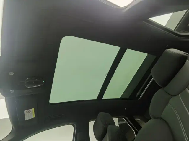 Audi Q5L — Фото автомобиля 14