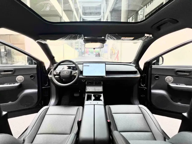 Toyota BoZhi 3X — Фото автомобиля 10