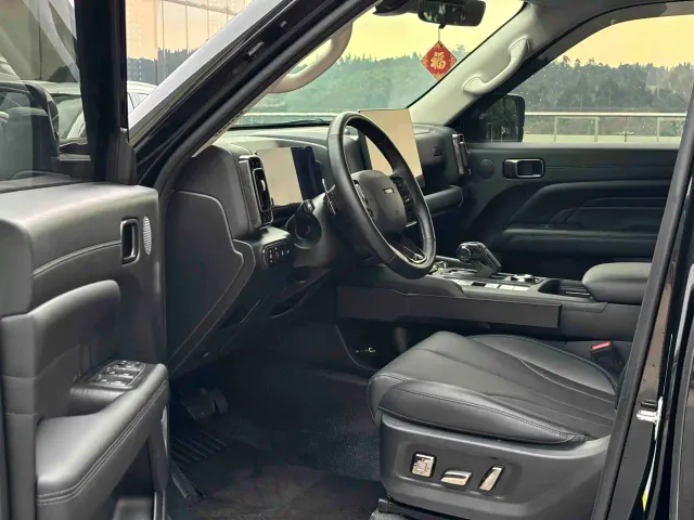 Haval H9 — Фото автомобиля 6