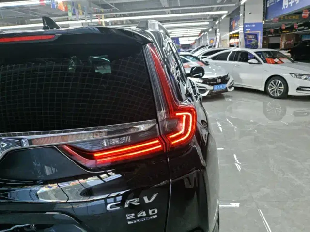 Honda CR-V — Фото автомобиля 7