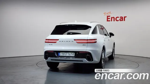 Genesis GV70 2.5T Бензин AWD — Фото автомобиля 4