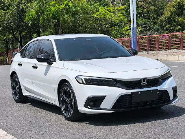 Honda Civic — Фото автомобиля 4